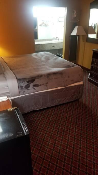 Hotel 2 Queens Beds Hotel Room 127 Stillwater Esterno foto